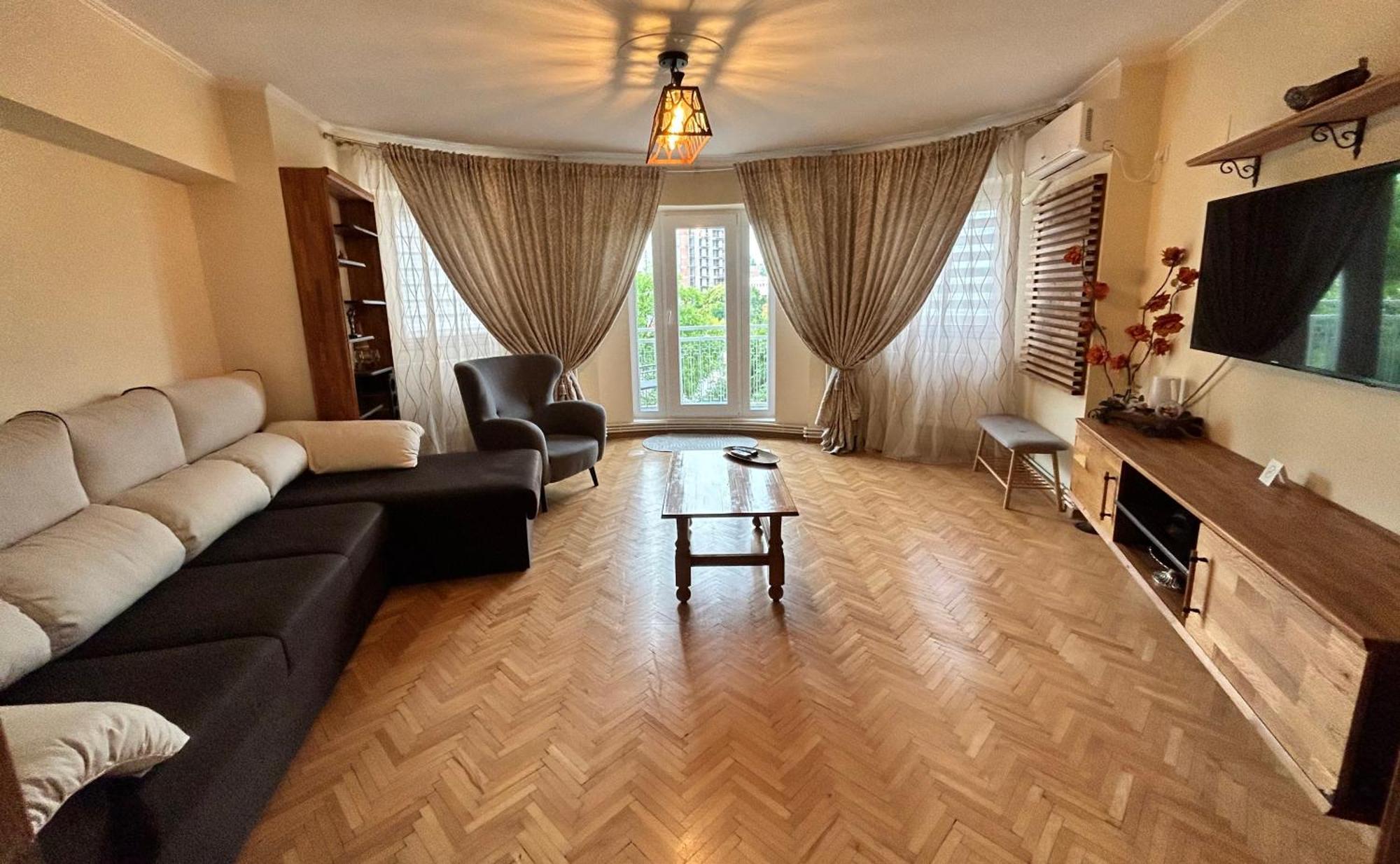 Apartment Palace Of Parliament Букурещ Екстериор снимка